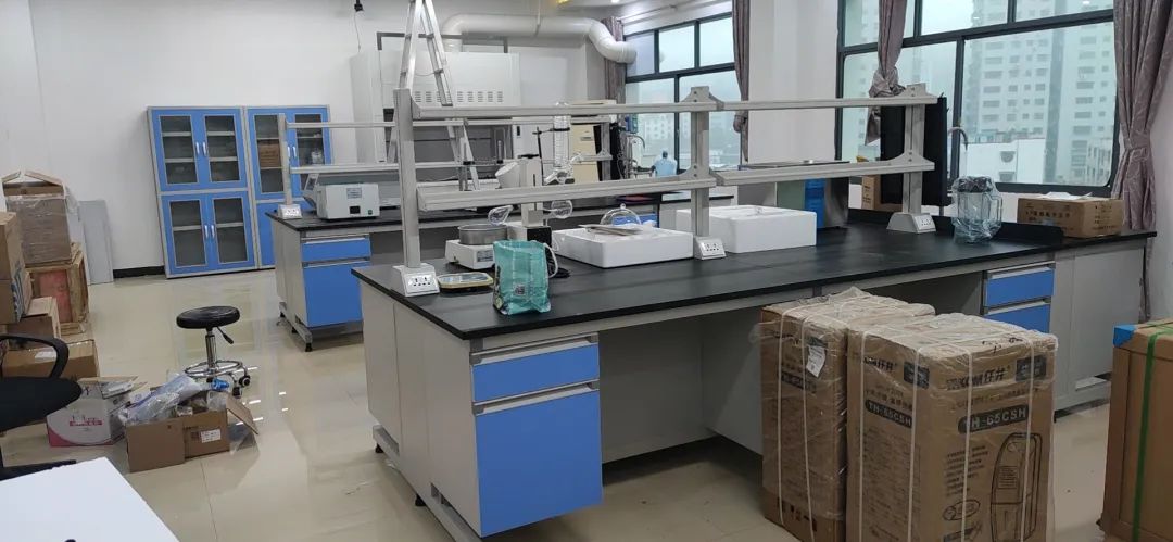 買實(shí)驗(yàn)室儀器設(shè)備，選擇天恒儀器更省心更放心 完美售后更貼心